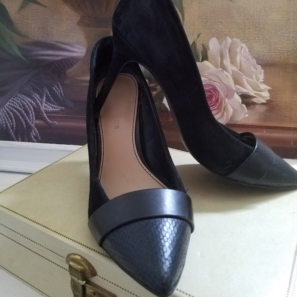 Audrey Brook Abby Heels